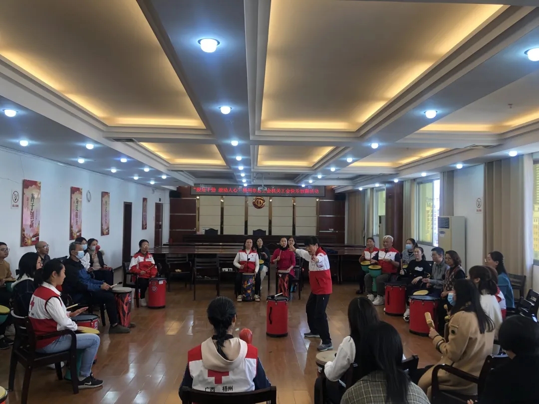 這鼓聲有魔力，讓你越聽越快樂