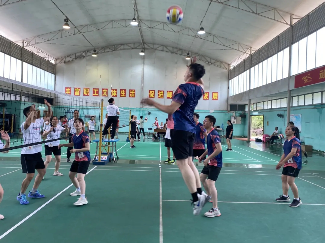 “慶建黨百年，展郵政風(fēng)采”全市郵政職工氣排球比賽圓滿結(jié)束