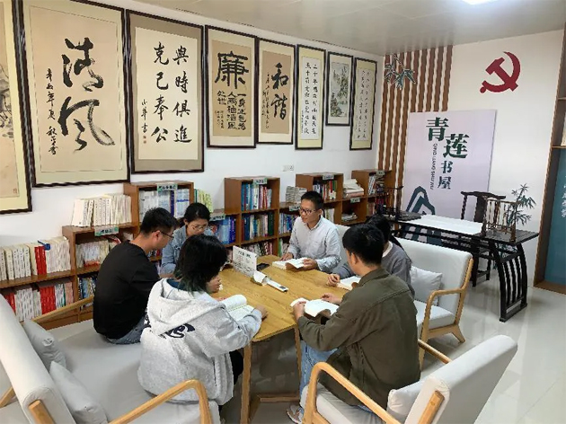 藤縣氣象局積極打造職工書屋，深化書香機關建設