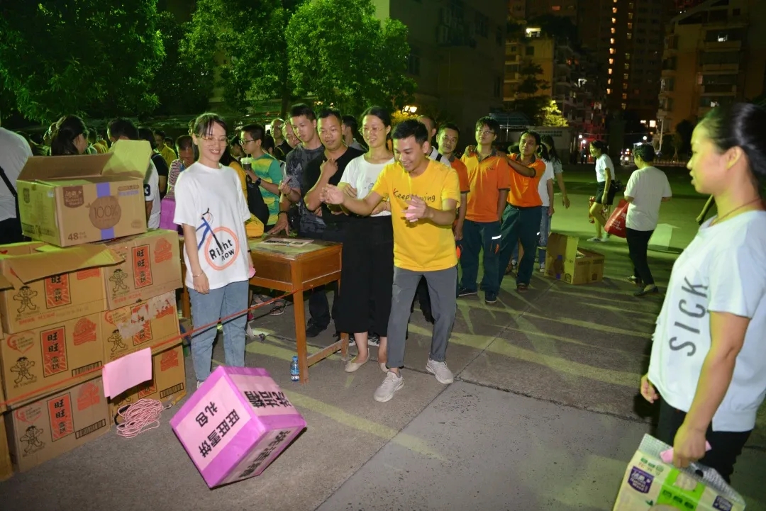 梧州郵政公司工會開展迎中秋、國慶趣味活動